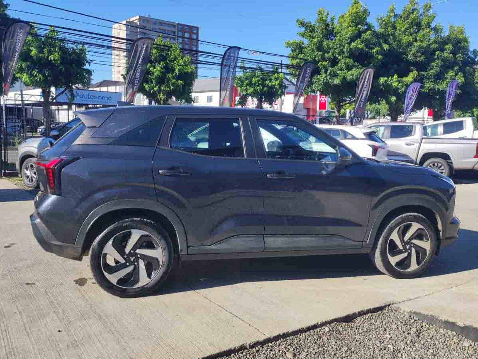 MITSUBISHI OUTLANDER SPORT GLX 2025 - Imagen 15 de 15