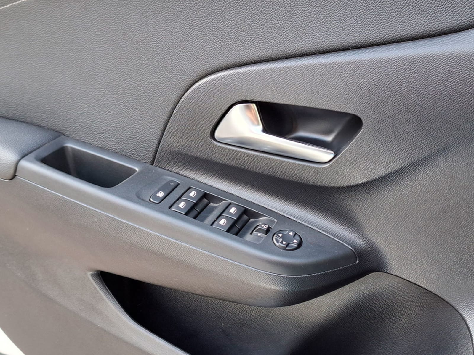 OPEL CORSA 1.2 EDITION AT 2024 - Imagen 19 de 20