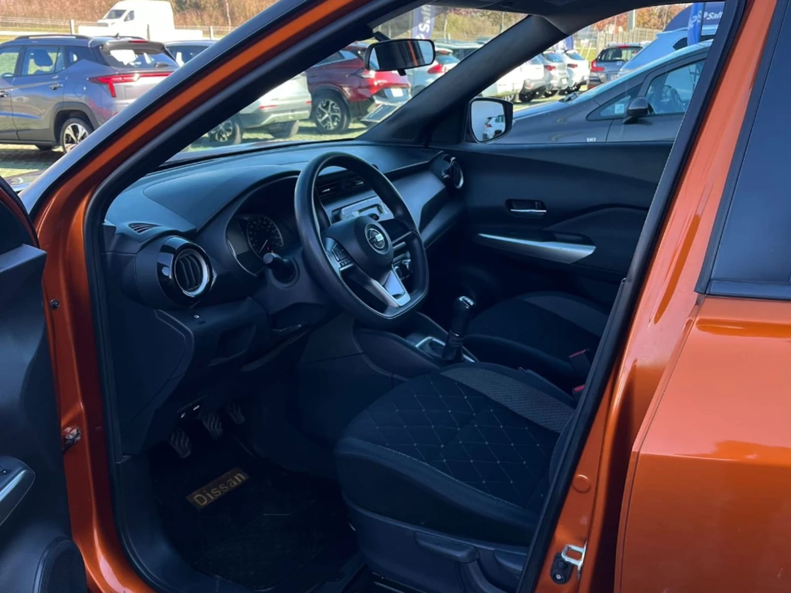 NISSAN KICKS 1.6 SENSE 4X2 MT 5P 2020 - Imagen 14 de 20