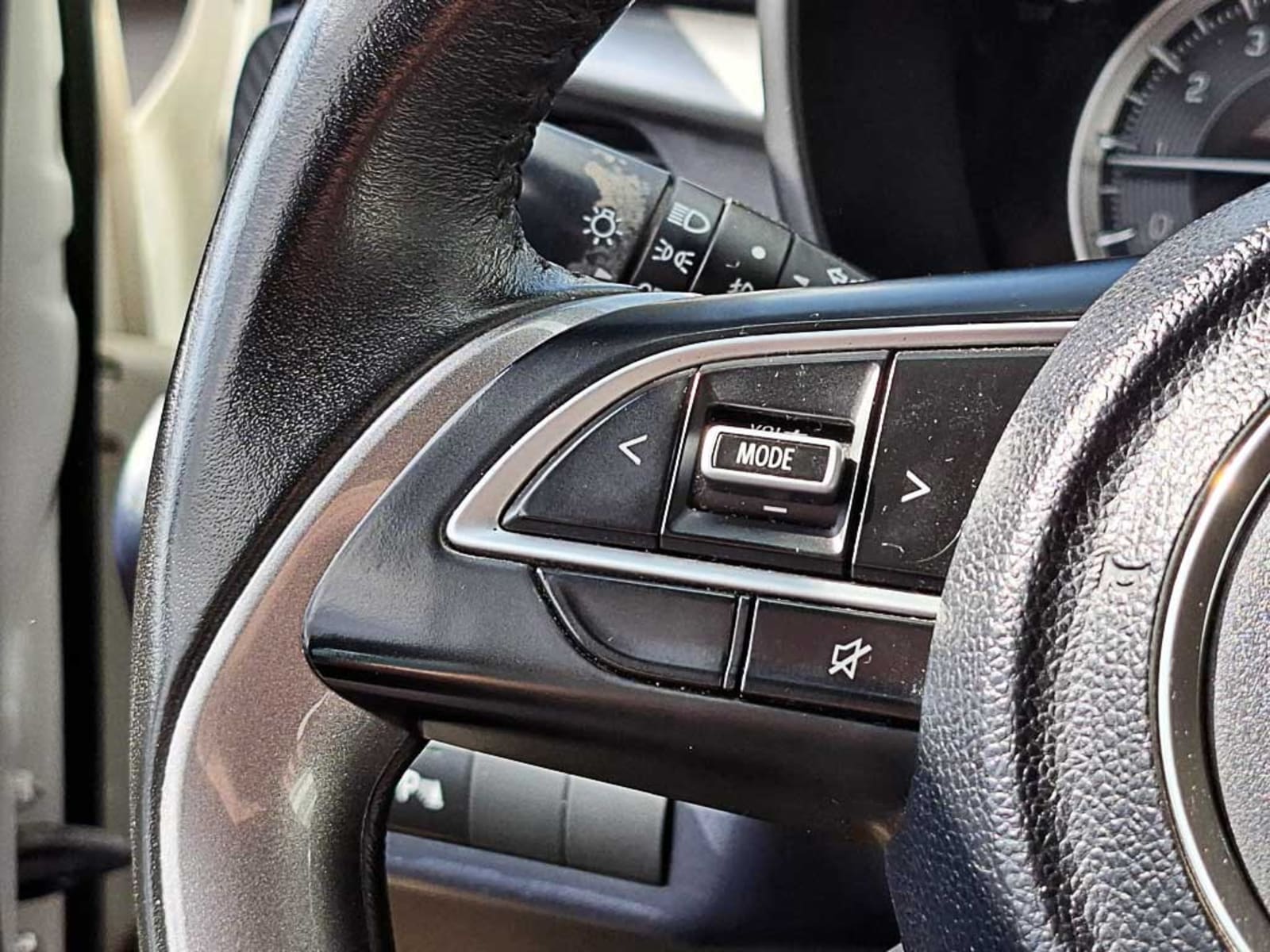 SUZUKI BALENO (IN) 1.5 GLS MT 2024 - Imagen 16 de 20
