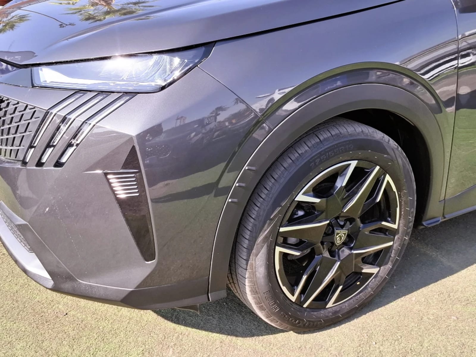 PEUGEOT NEW 3008 1.2 PREMIERE MHEV 4X2 136 EDCT AT 5P 2025 - Imagen 7 de 20