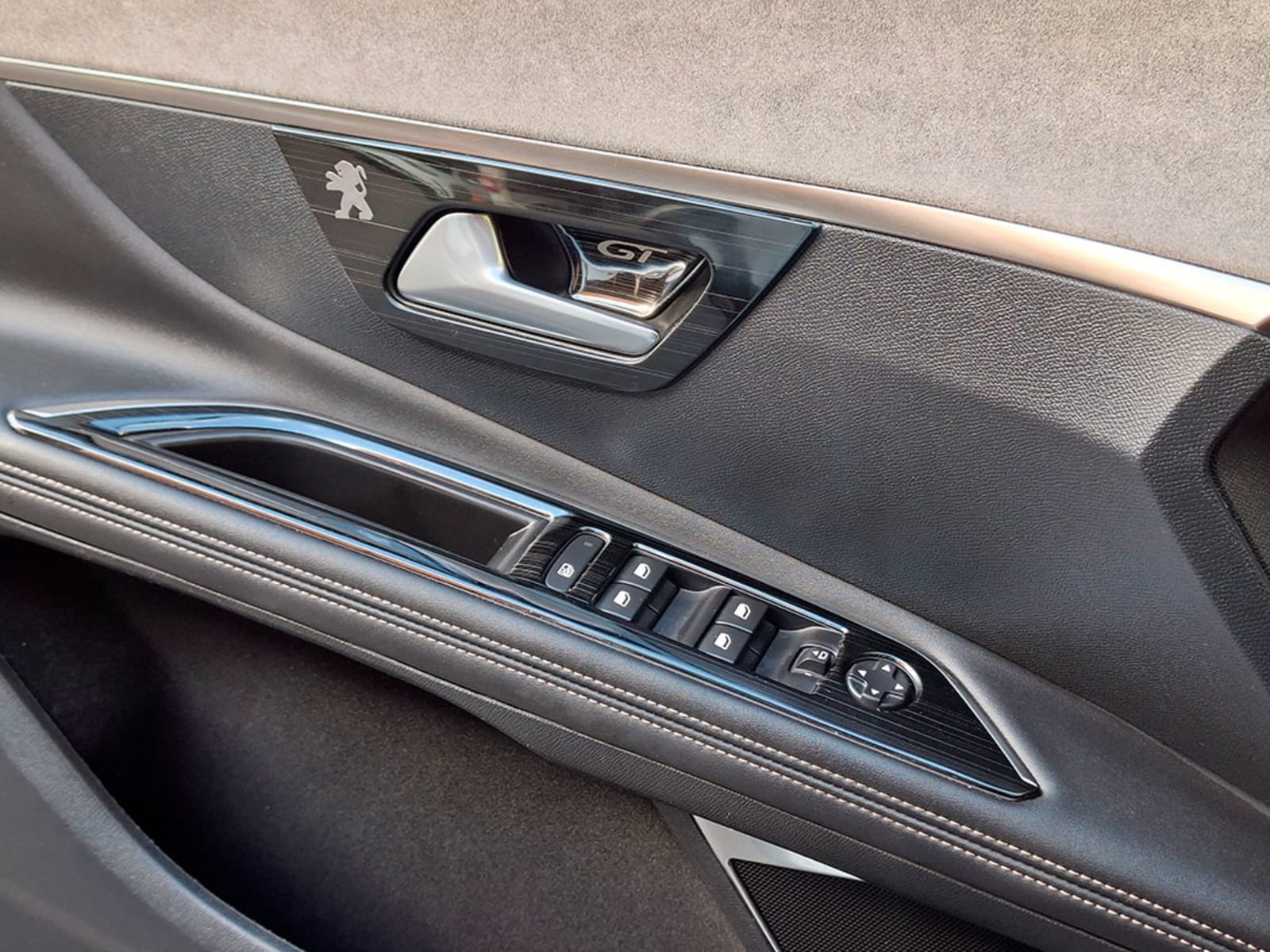 PEUGEOT 3008 GT 2024 - Imagen 19 de 20