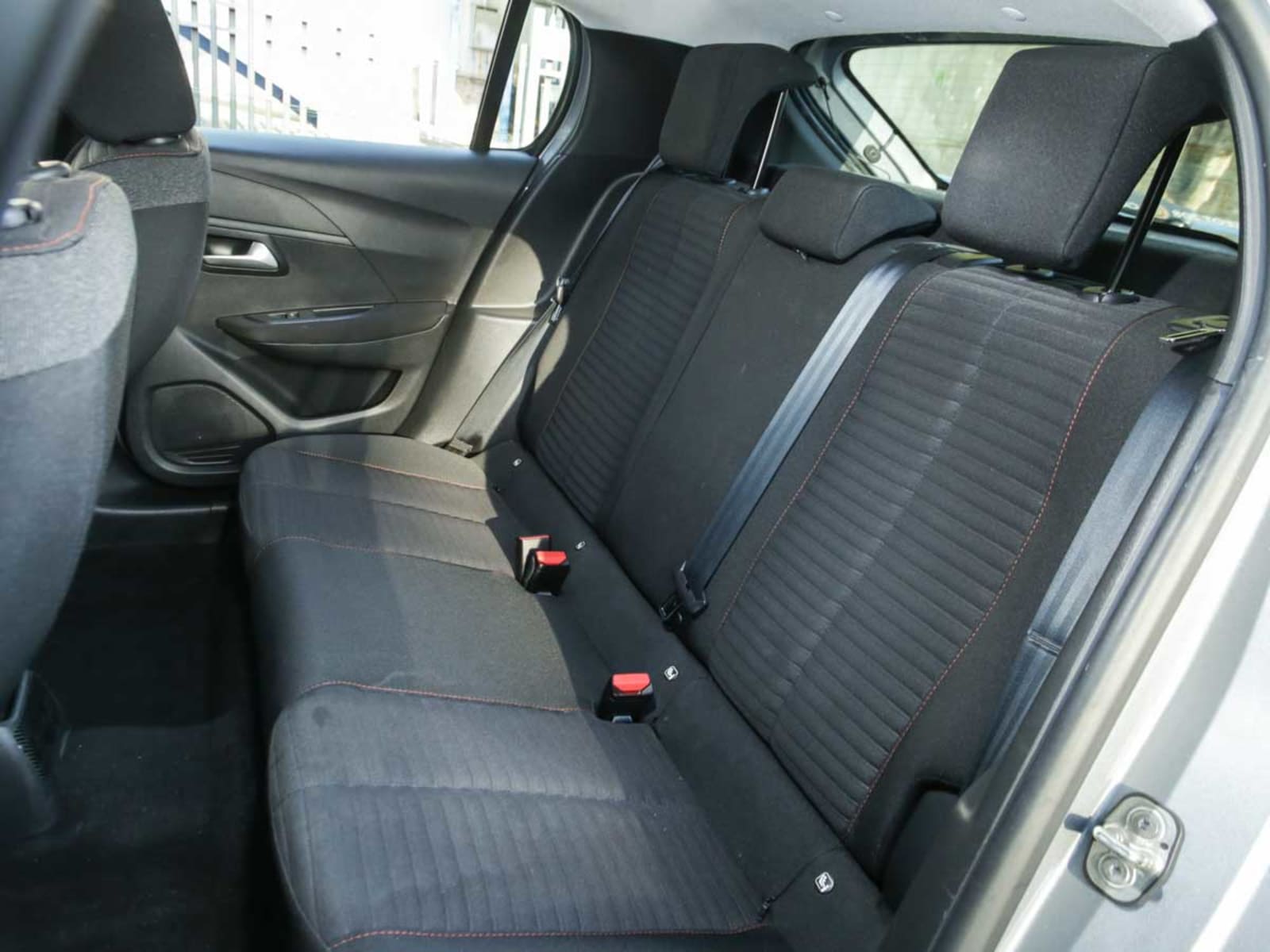 PEUGEOT 208 ACTIVE PACK PURETECH 75 MT5 2021 - Imagen 11 de 13