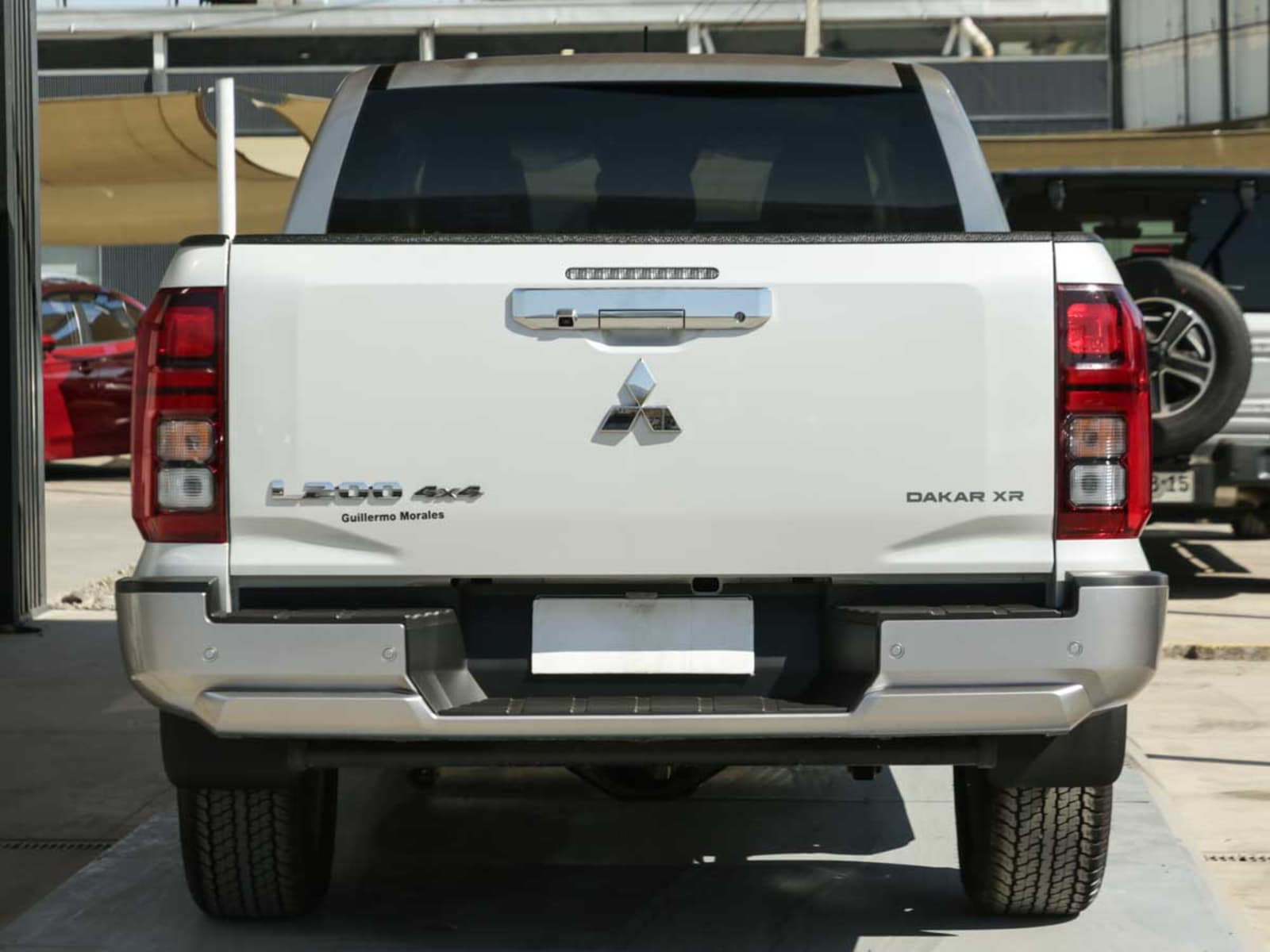MITSUBISHI L-200 DAKAR CRS AT 2.5 D/C 4X4 TD 2025 - Imagen 5 de 15