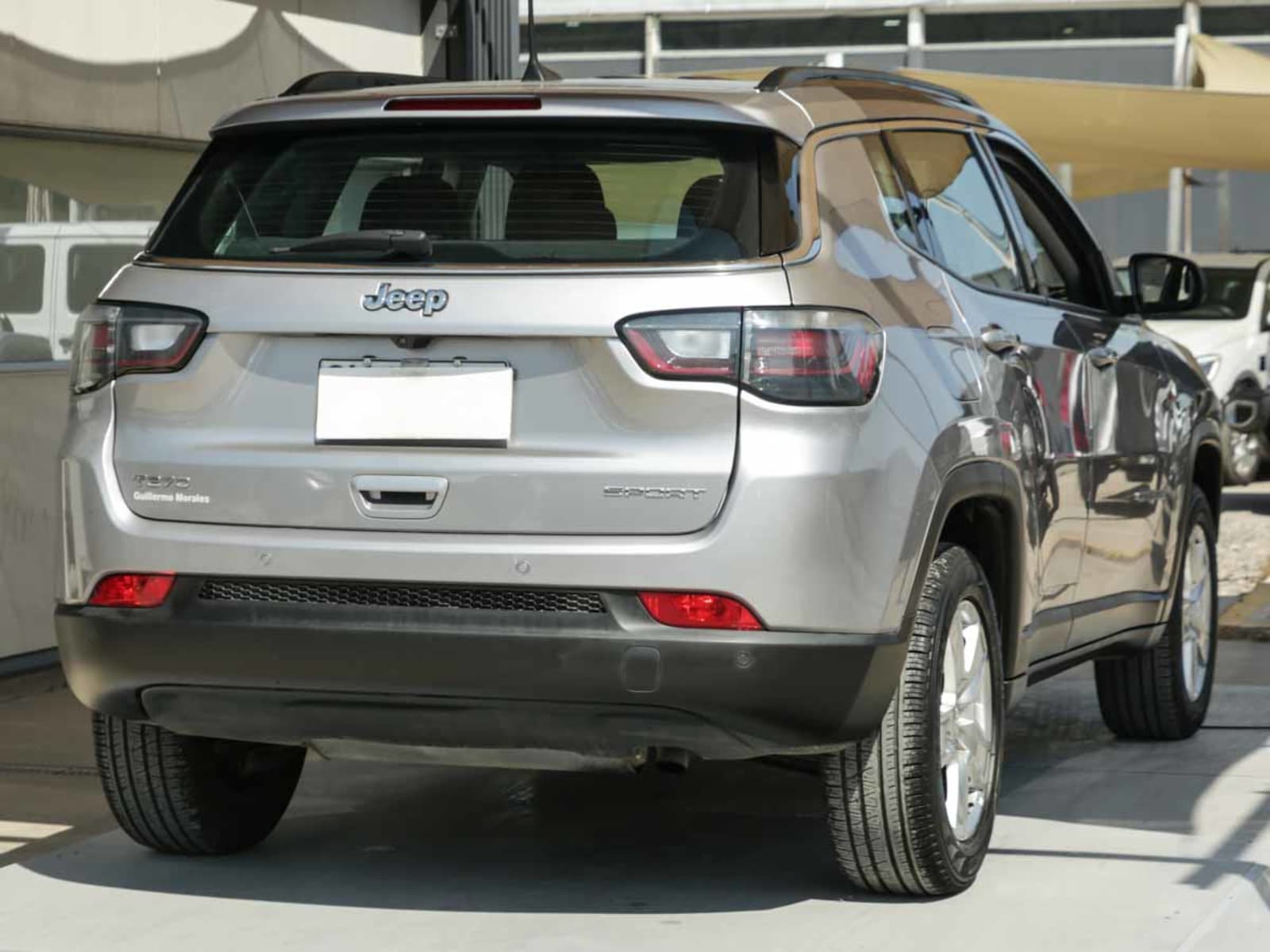 JEEP COMPASS SPORT 4X2 AT 2023 - Imagen 6 de 13