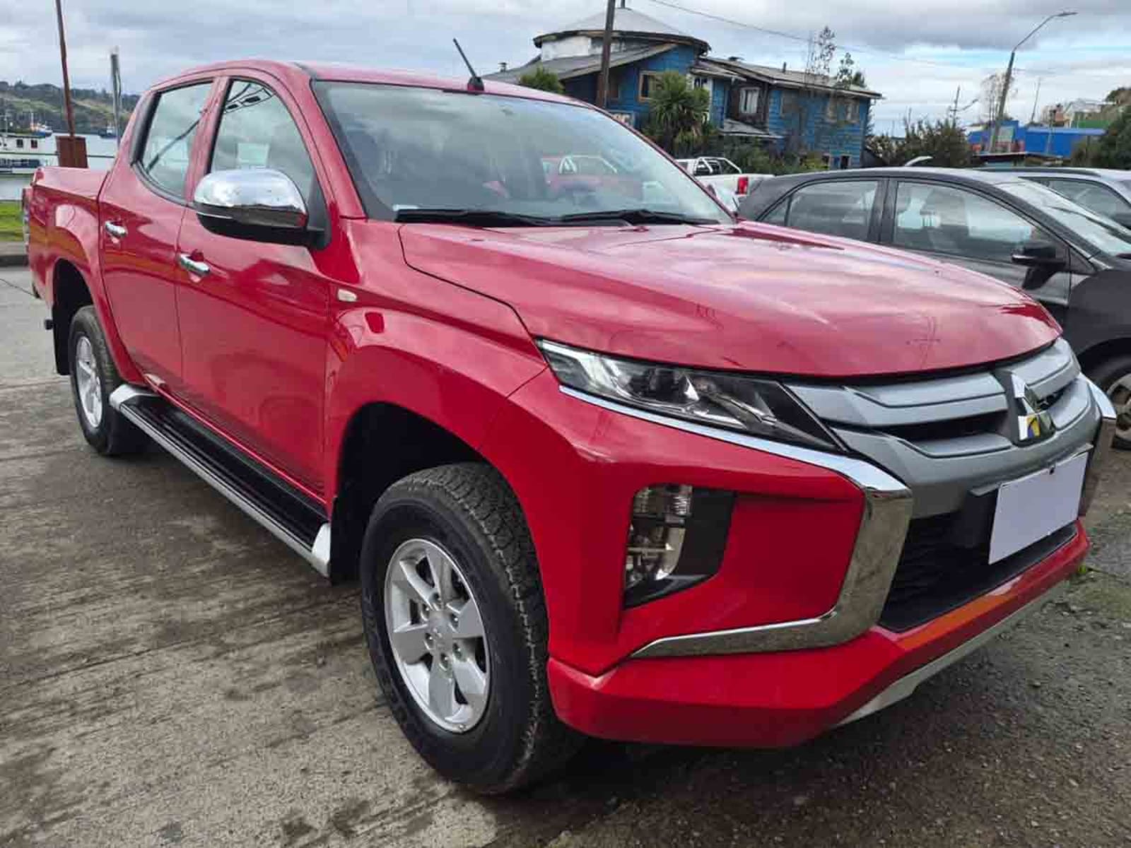 MITSUBISHI L-200 NEW KATANA CR MEC 4X2 TD E5 2024 - Imagen 3 de 11