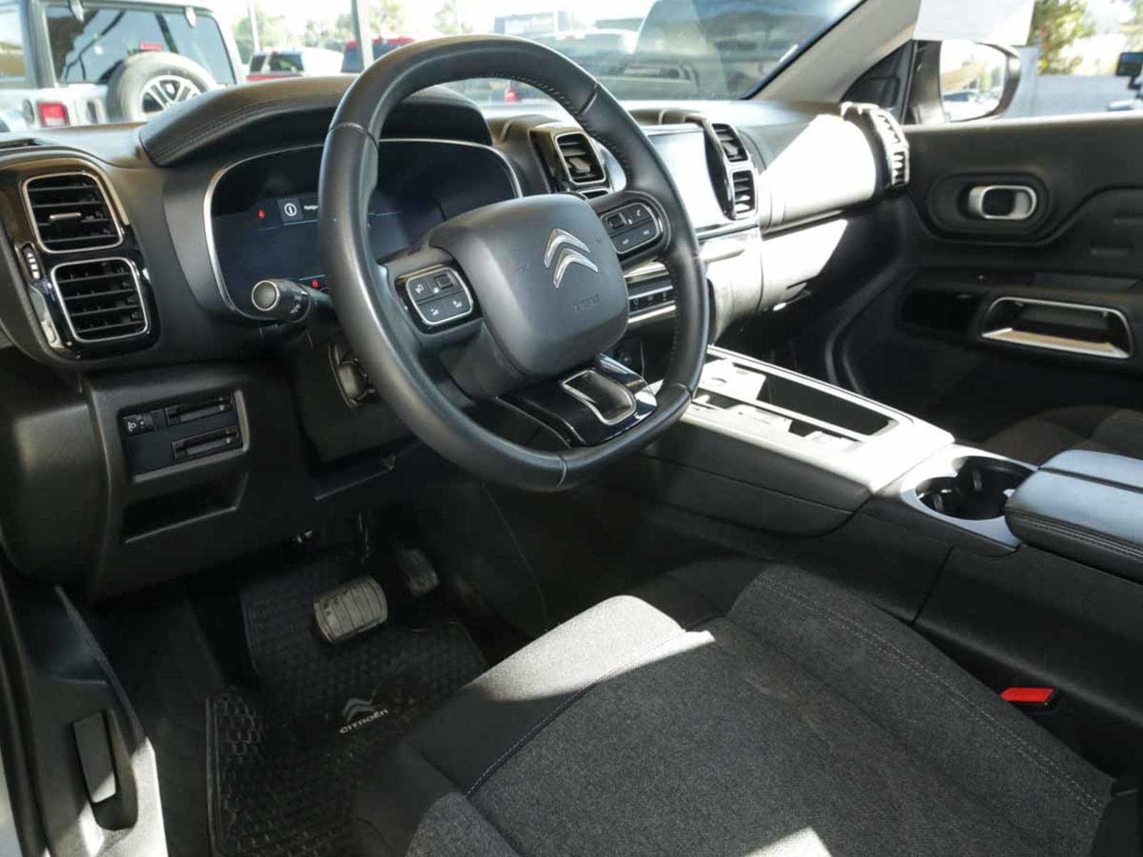 CITROEN C5 AIRCROSS CVA8 STT 1.5 AUT 2024 - Imagen 8 de 13