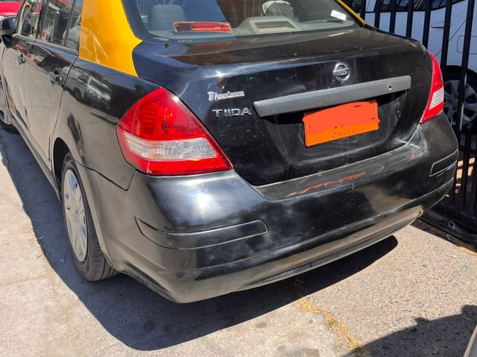 Nissan TIIDA 2017 - Foto 2 de 8