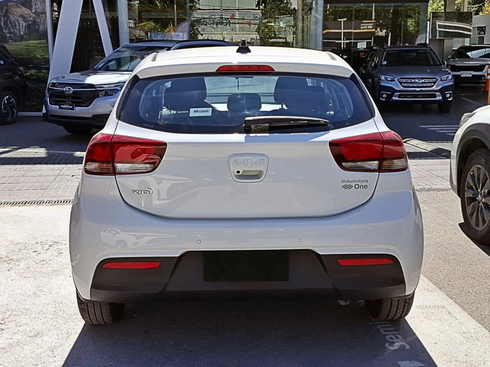 KIA RIO 5 MT 2023 - Imagen 6 de 19