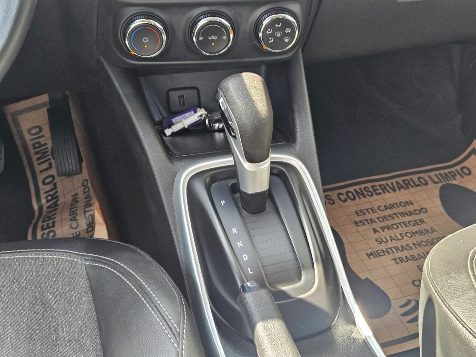 CHEVROLET TRACKER 1.2T LTZ R 4X2 AT 5P 2025 - Imagen 15 de 20