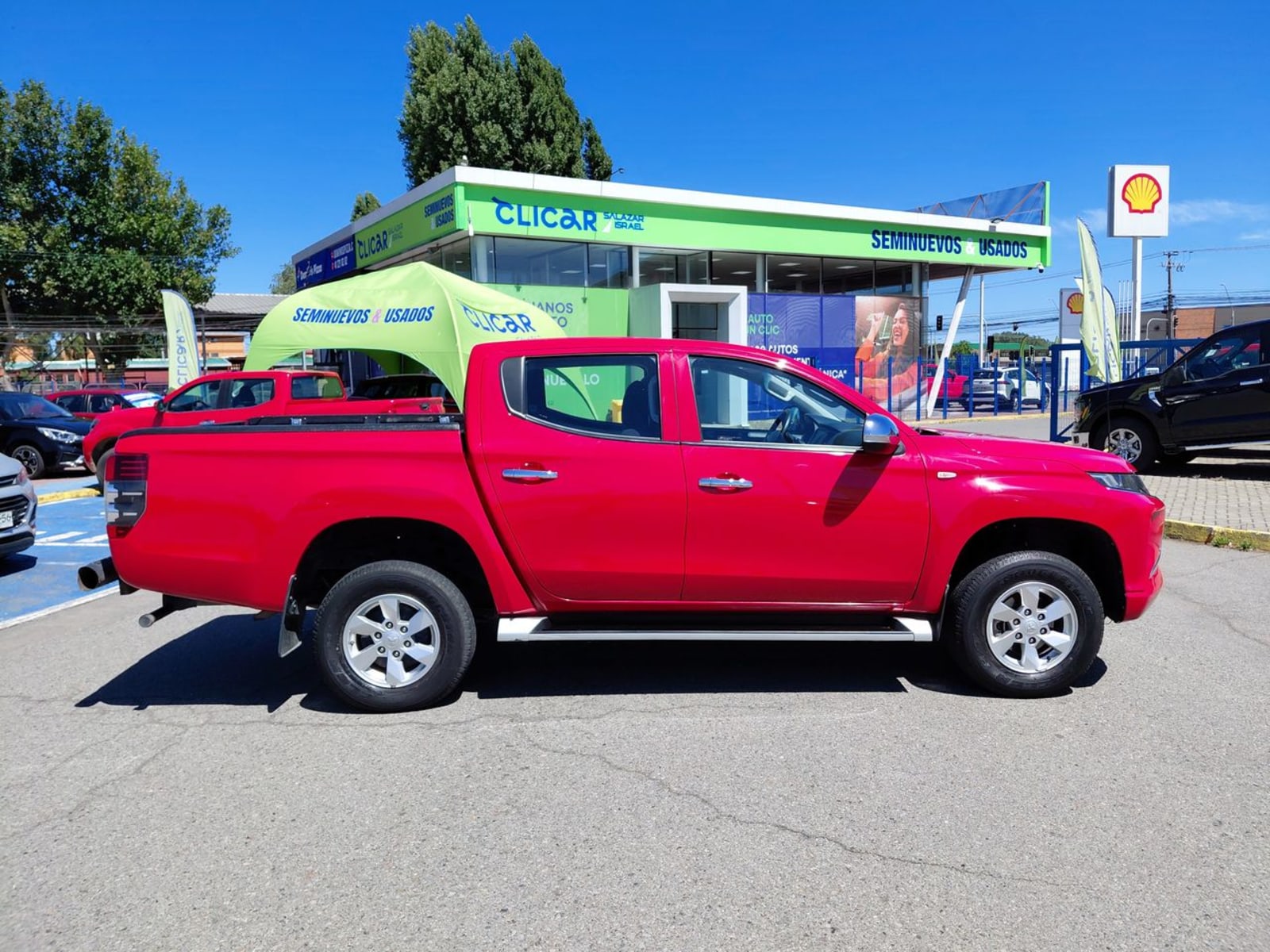 Mitsubishi L200 2.2 Katana Crt Diesel Dob. Cab. 4x4 Mt 4p 2024 - Imagen 8 de 8