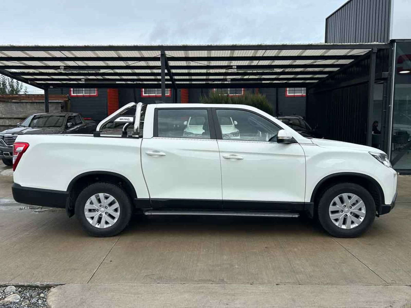 SSANGYONG GRAND MUSSO GLX 2.2TD 6MT 4WD * 2026 - Imagen 16 de 16