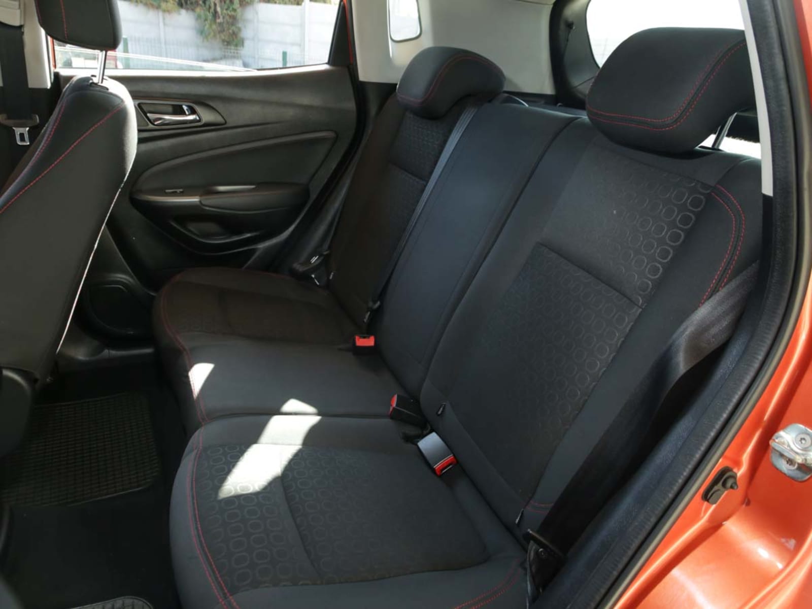 CHANGAN CS15 HB 1.5 2022 - Imagen 11 de 13