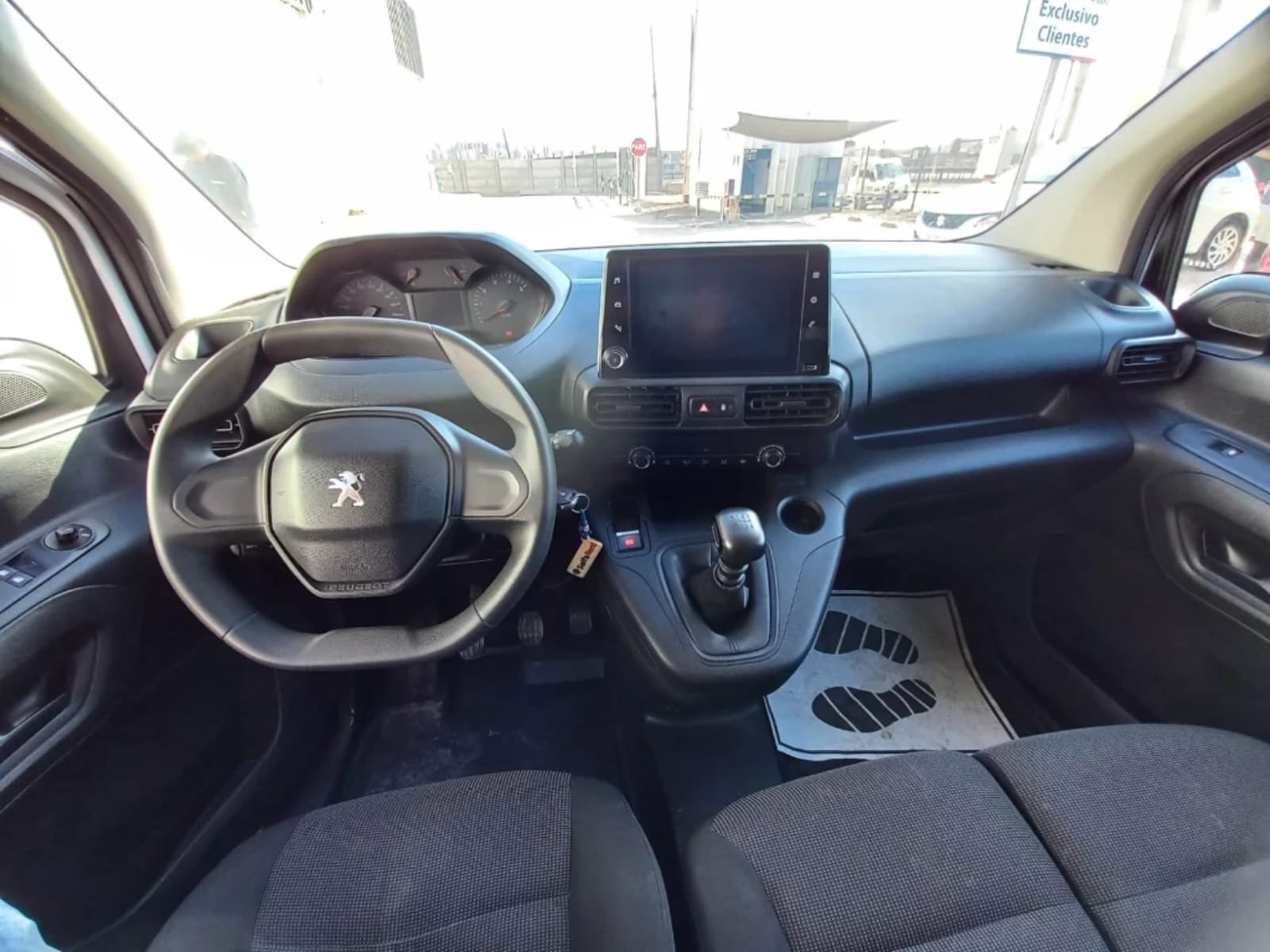 PEUGEOT PARTNER 1.6 HDI 90HP PL AA E5 2024 - Imagen 16 de 20