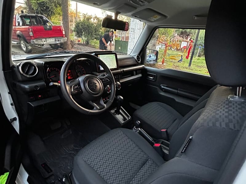 Suzuki Jimny 2025 - Imagen 8 de 8
