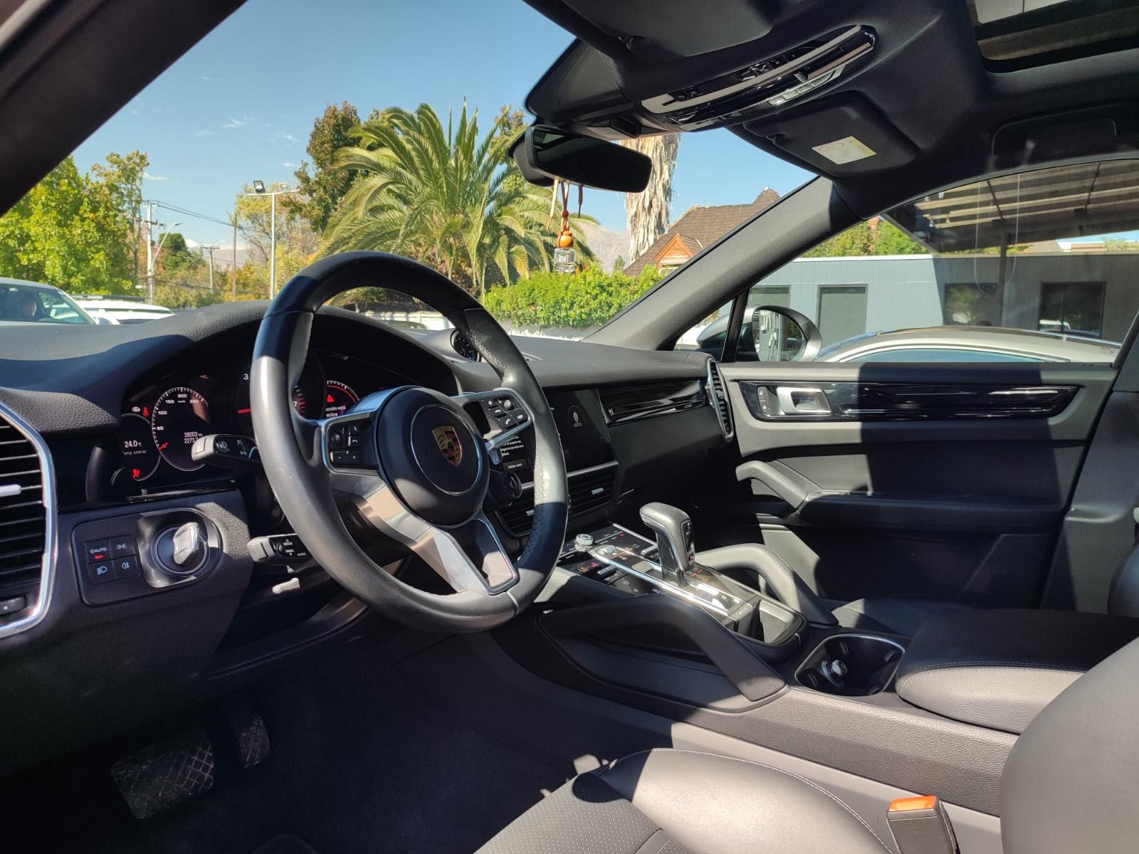 PORSCHE CAYENNE COUPE E3 3.0T V6 AWD 2022 - Imagen 9 de 18
