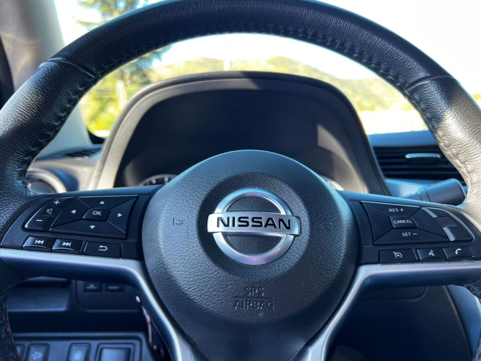 NISSAN NAVARA LE 4X4 2022 - Imagen 12 de 20