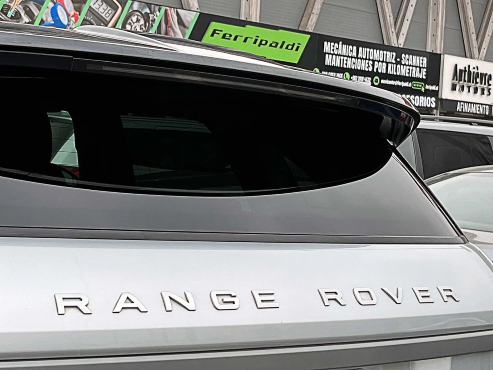 LAND ROVER RANGE ROVER EVOQUE 2.0 AT 4X4 2019 - Imagen 8 de 16
