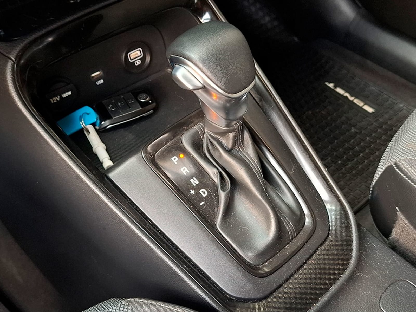 KIA SONET EX 1.5 IVT FULL 2023 - Imagen 17 de 20