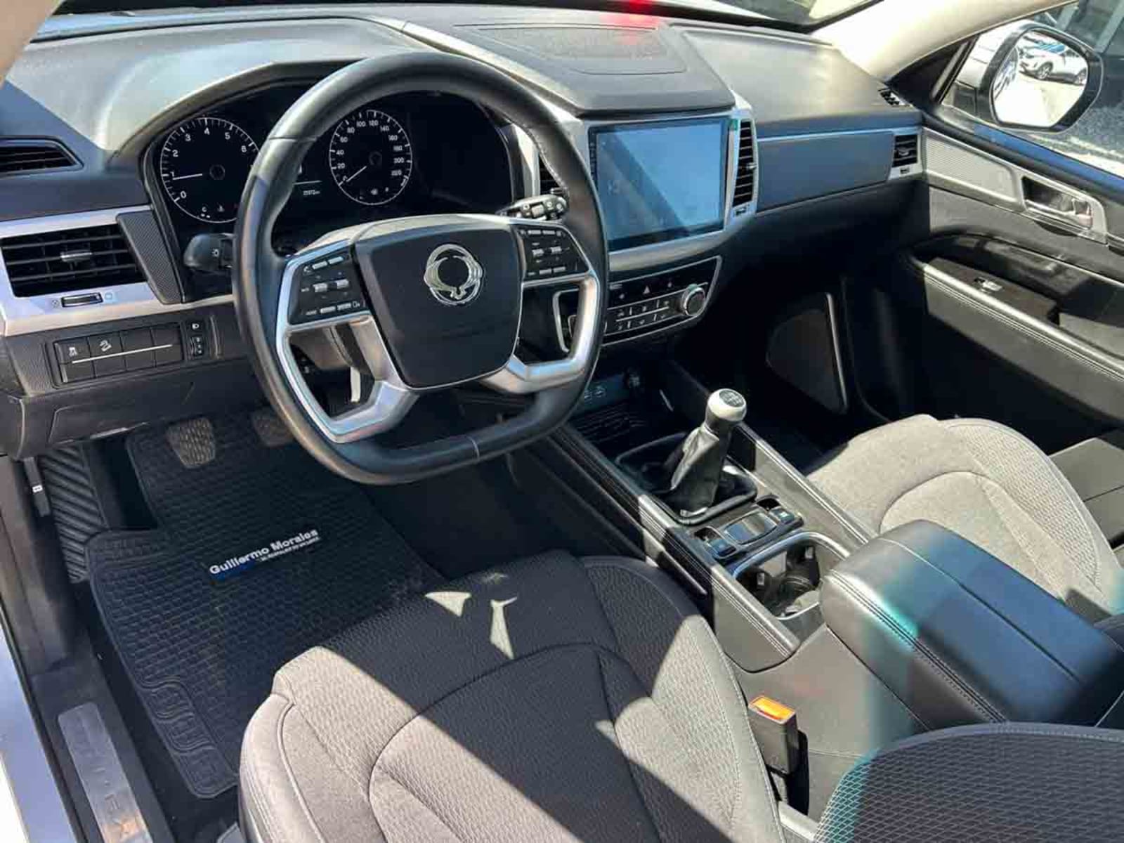 SSANGYONG NEW REXTON LX 2.0 T 6MT 2WD 6AB 2024 - Imagen 8 de 17