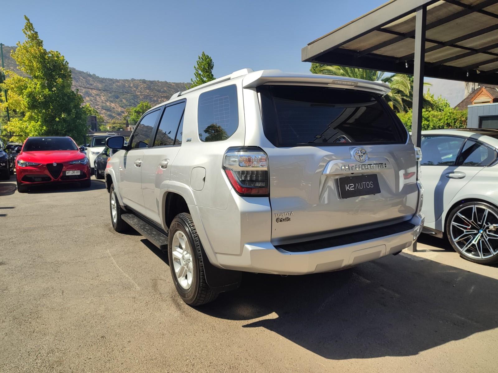 TOYOTA 4 RUNNER SR5 4X4 4.0 2024 - Imagen 6 de 18