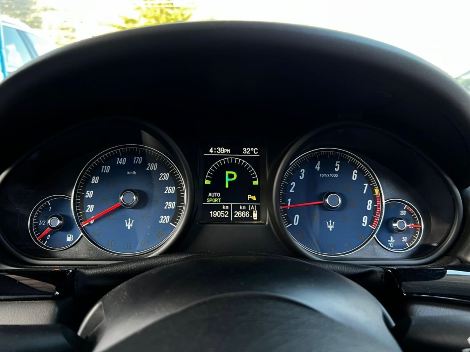 MASERATI GRAN CABRIO SPORT 4.7 2017 - Imagen 14 de 20