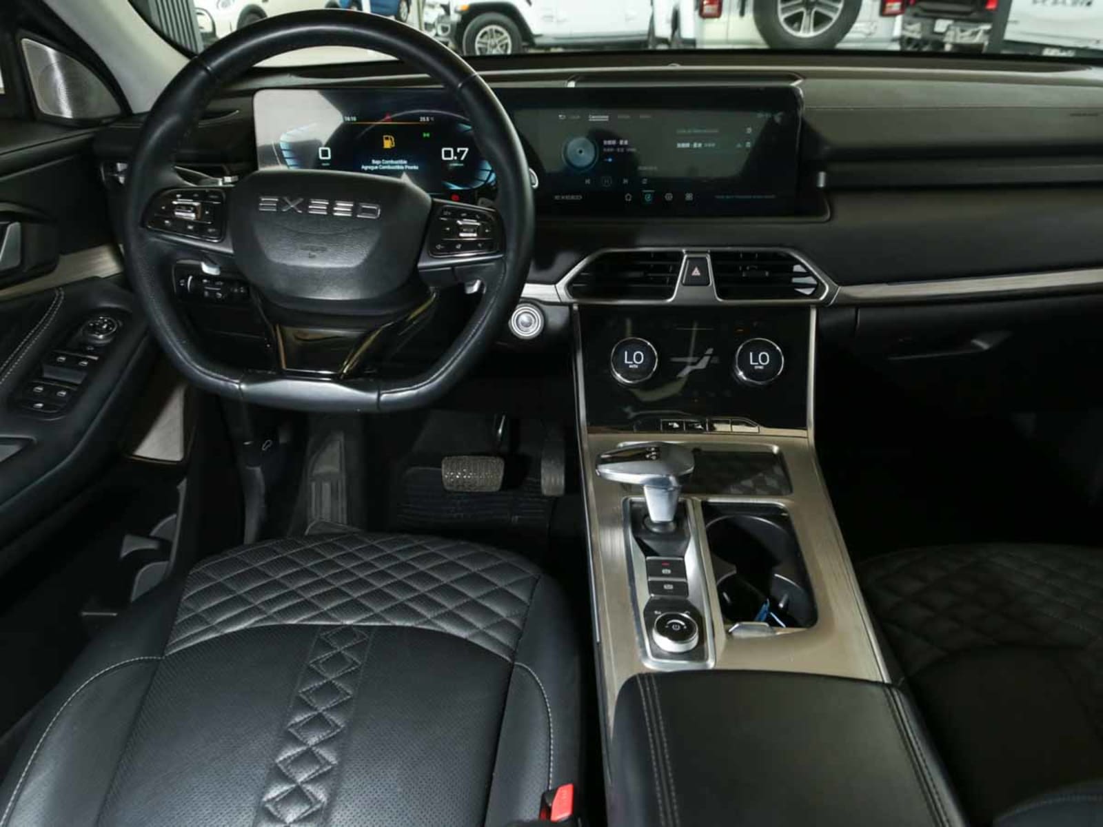 EXEED EXEED TXL 2.0T DCT UNLIMITED 2023 - Imagen 12 de 14