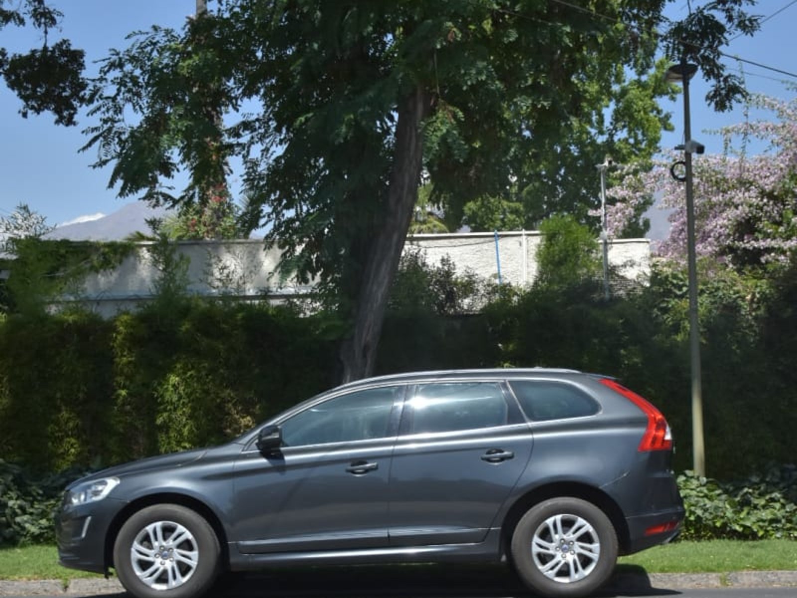 Volvo XC 60 2016 - Foto 3 de 8