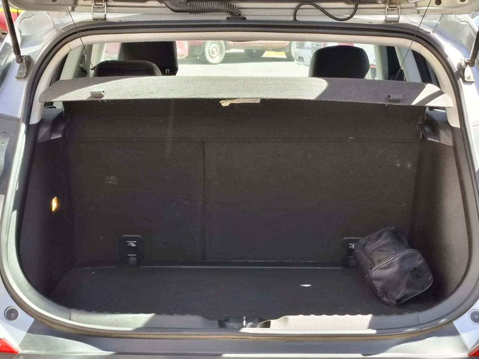 CHEVROLET TRACKER 1.2T LTZ R 4X2 AT 5P 2025 - Imagen 10 de 20