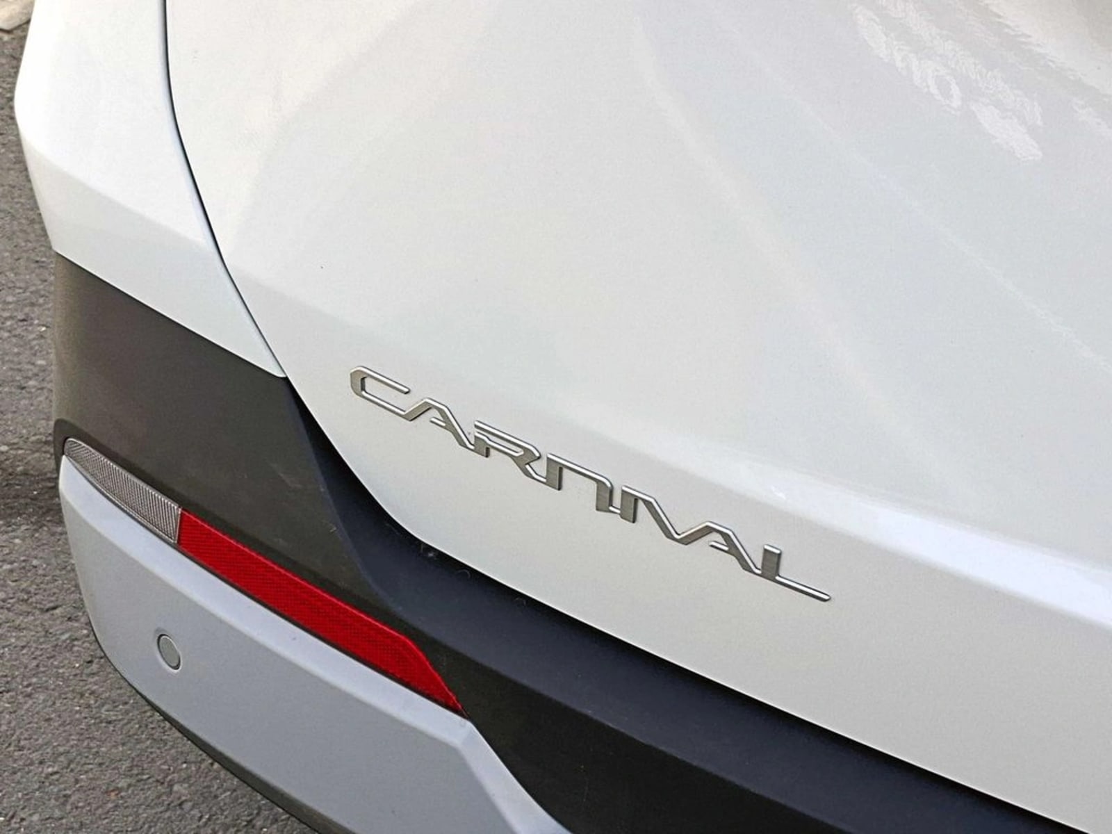 KIA CARNIVAL 2.2 EX LTD AT DIESEL 2025 - Imagen 7 de 20