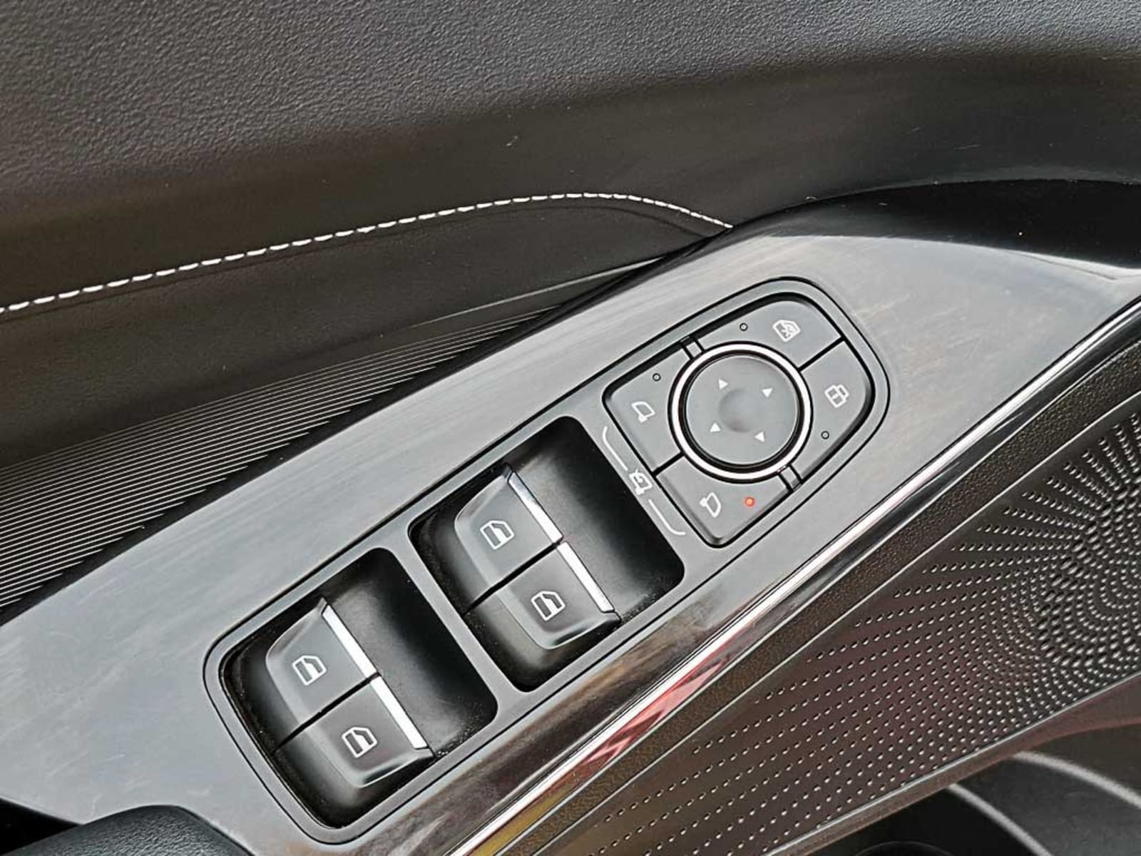 HAVAL H6 2.0 DELUXE AT 2025 - Imagen 12 de 20