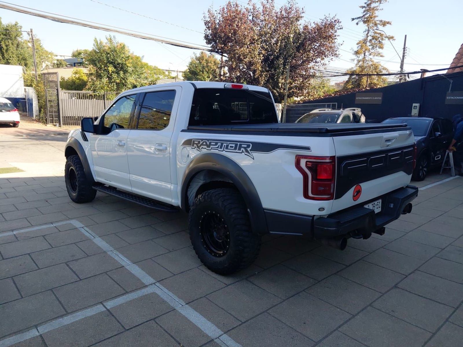 Ford F-150 Raptor 3.5 Svt Supercrew 4x4 Ac At 4p 2019 - Imagen 5 de 8