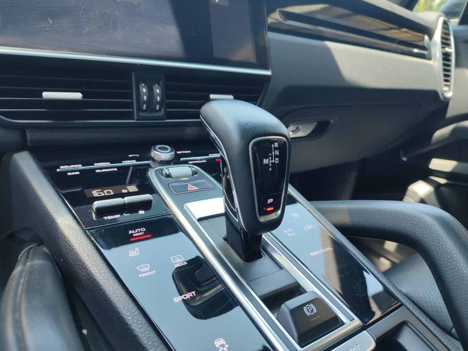 PORSCHE CAYENNE E3 3.0T 340HP 2020 - Imagen 11 de 16