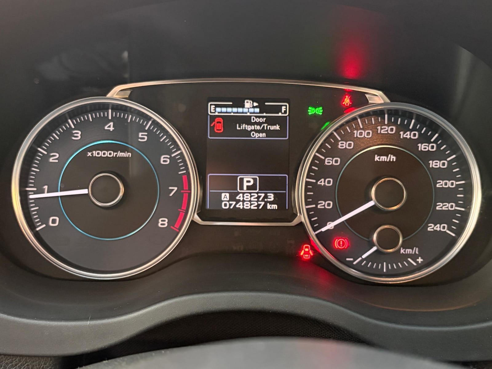 SUBARU XV 2.0 AWD CVT 2017 - Imagen 19 de 20