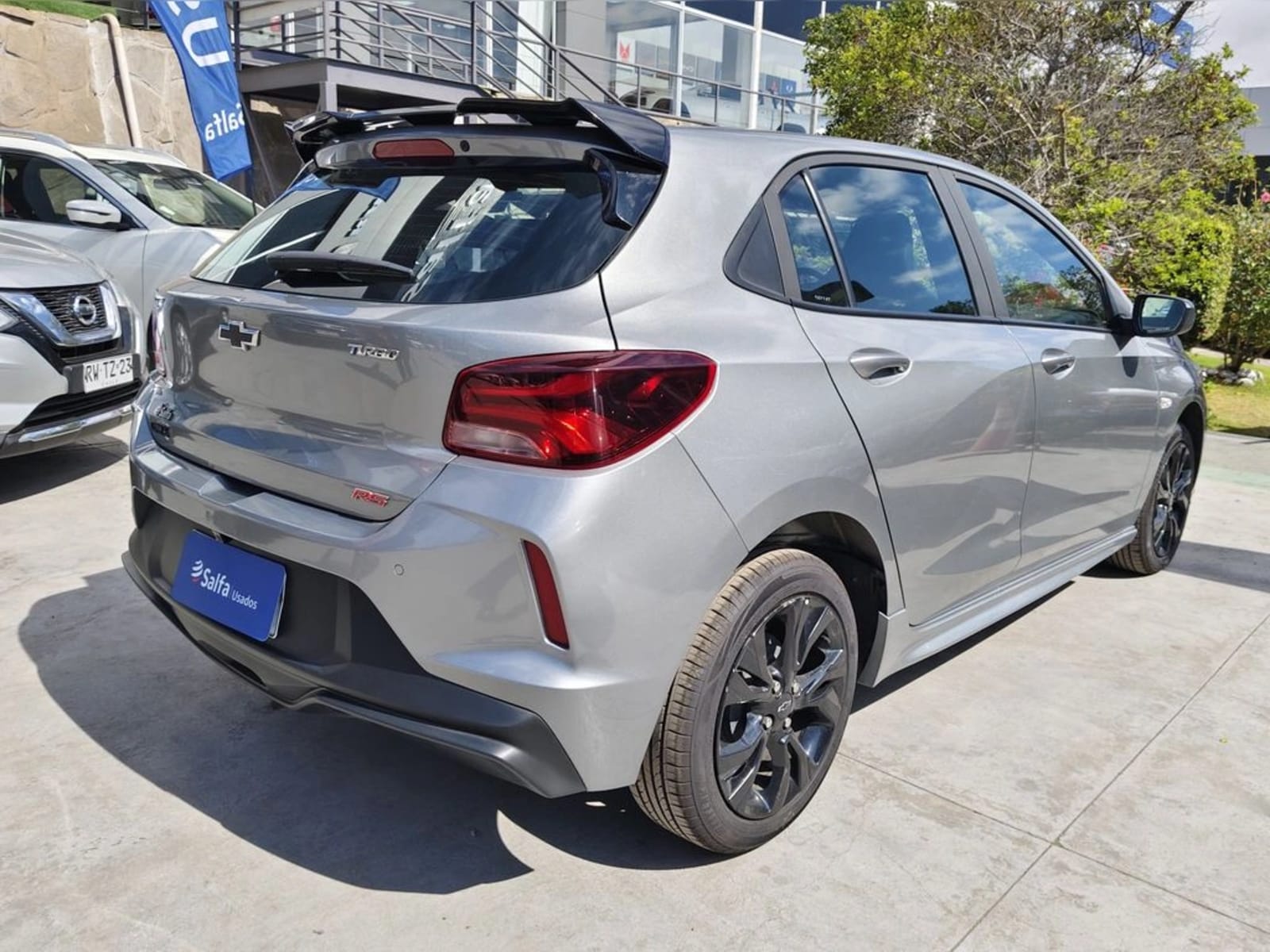 CHEVROLET ONIX 1.0T RS R 4X2 HB MT 5P 2024 - Imagen 5 de 20
