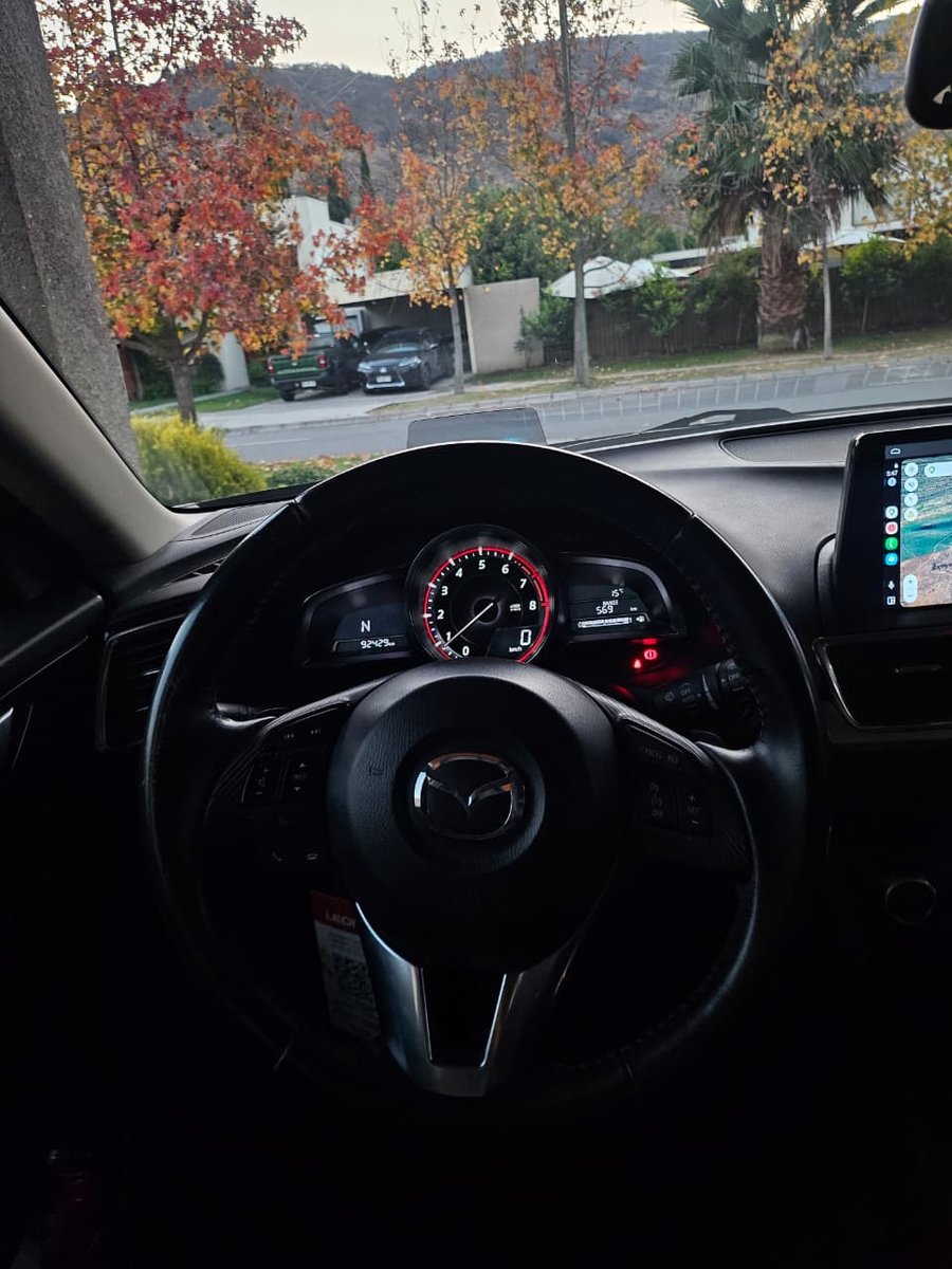 Mazda 3 2.5 GT 4X2 SDN SR AUD 2017 - Imagen 7 de 8