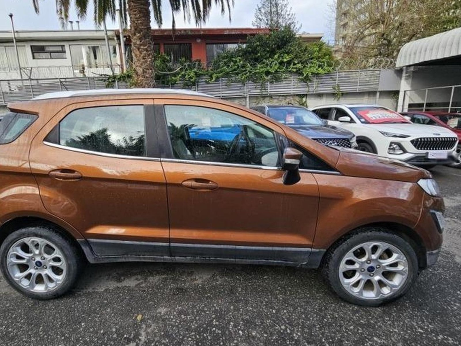 Ford ECOSPORT 2.0 AT 2019 - Foto 3 de 8