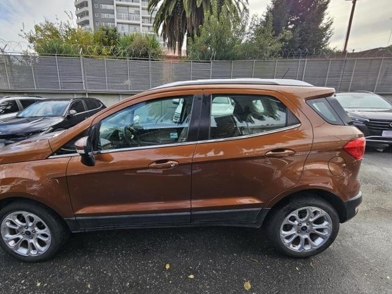 Ford ECOSPORT 2.0 AT 2019 - Imagen 4 de 8