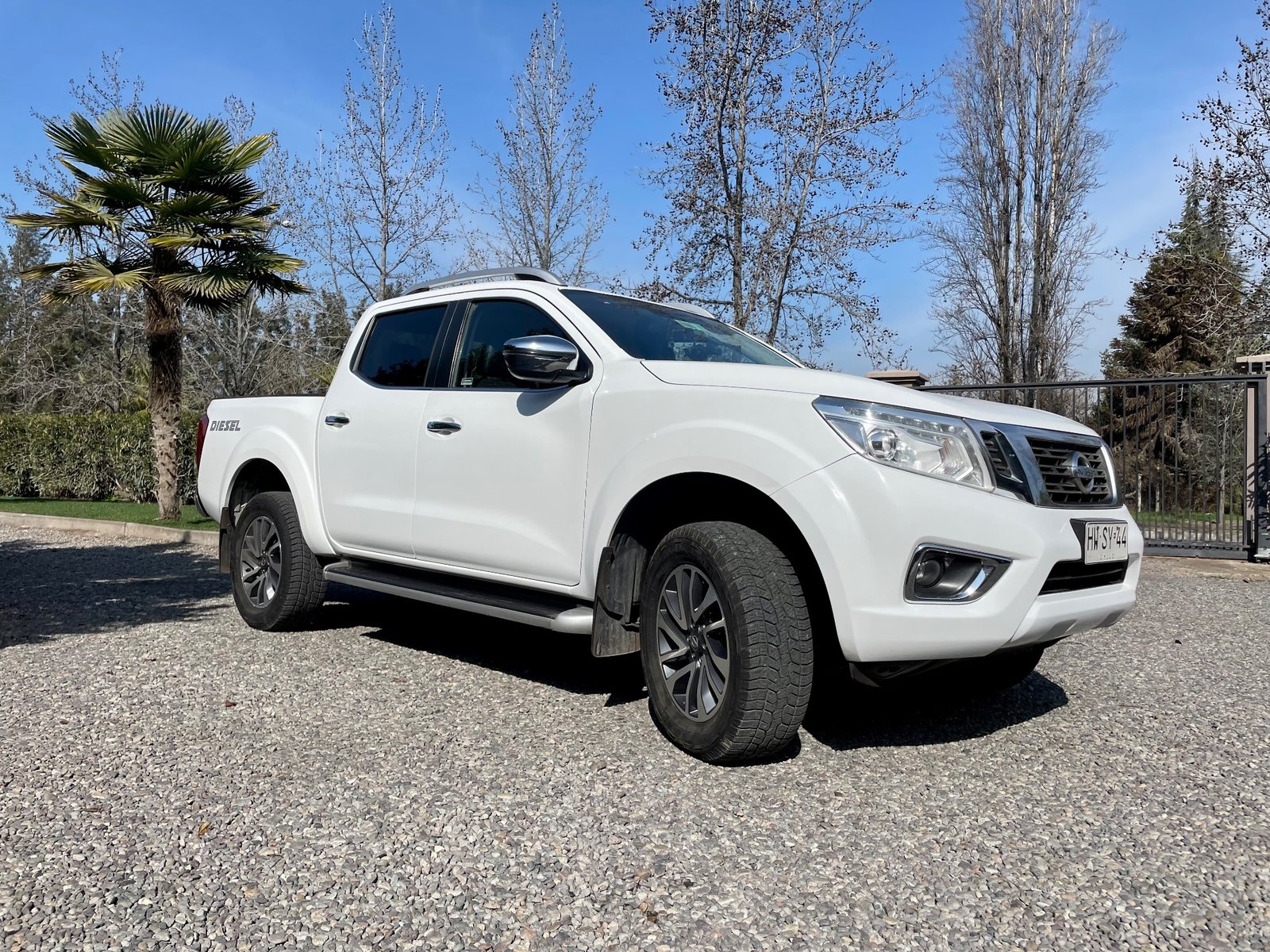 Nissan NP300 DCAB 2.3D 2016 - Imagen 8 de 8