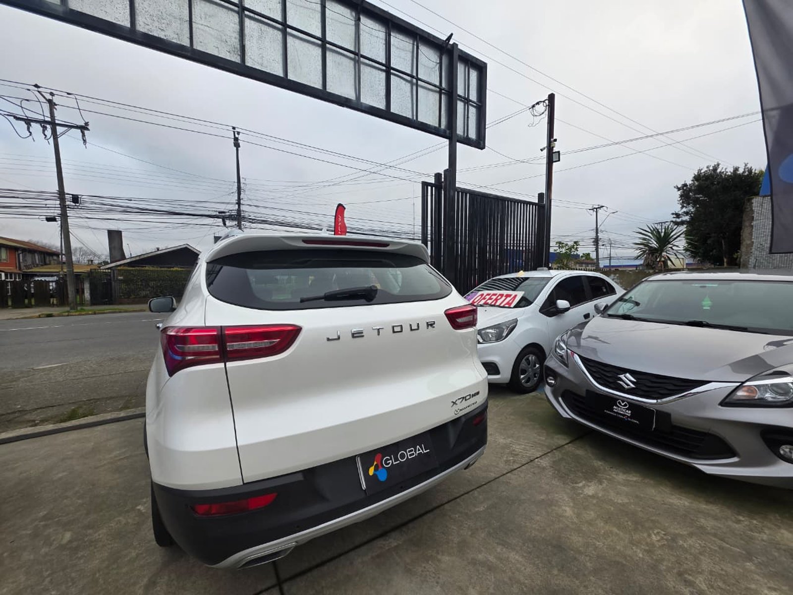 Jetour X70 GLX 2022 - Foto 2 de 7
