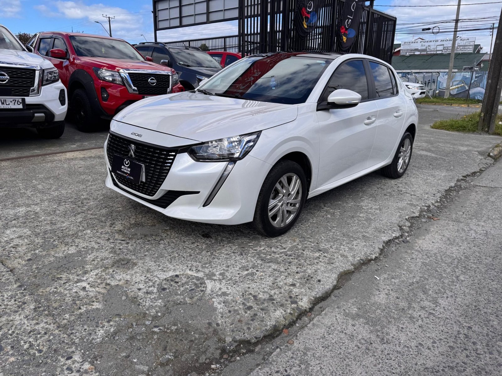 Peugeot 208 2023 - Foto 3 de 7
