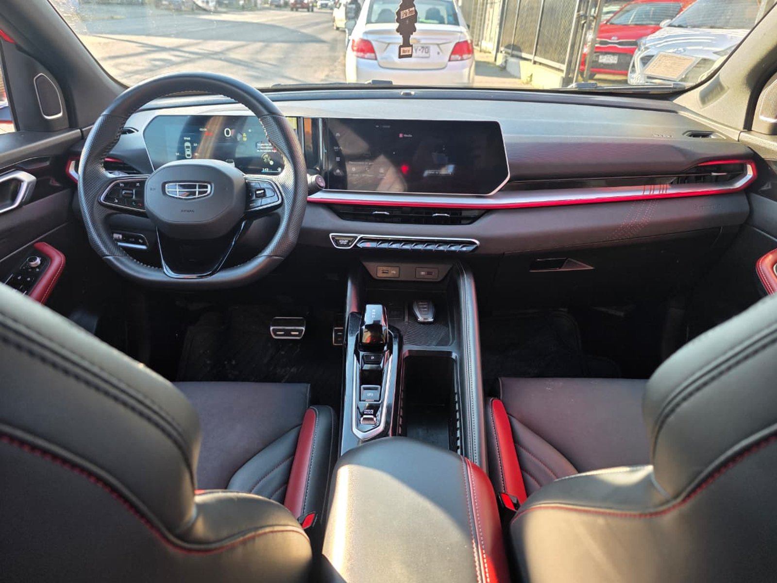 Geely coolray sport 2024 - Foto 5 de 6