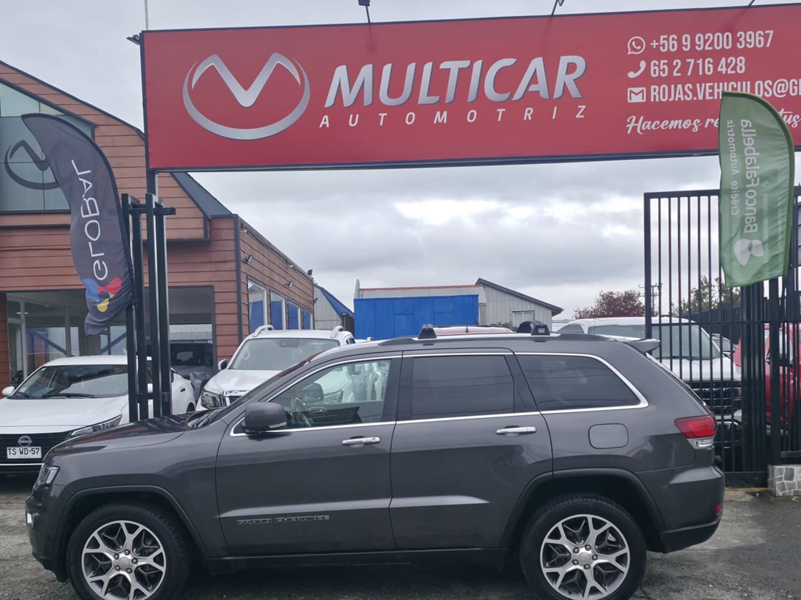Jeep grand cherokee 2021 - Foto 4 de 7