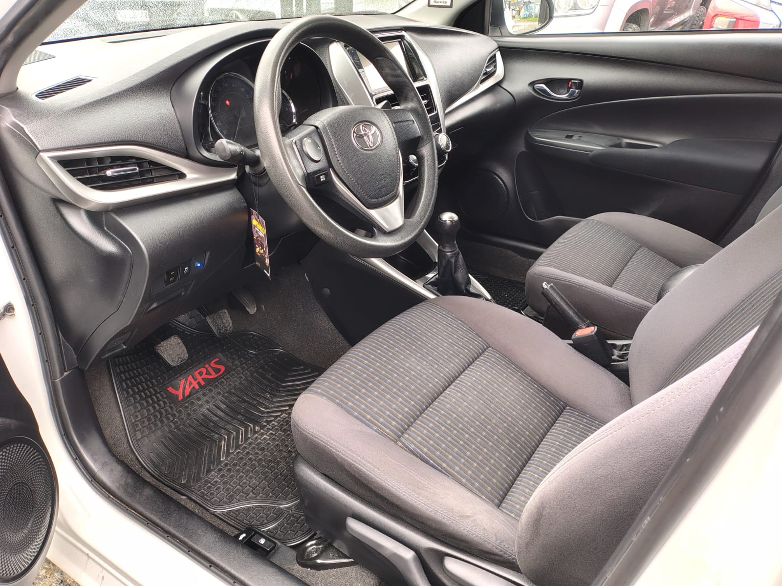 Toyota yaris 2019 - Imagen 6 de 8