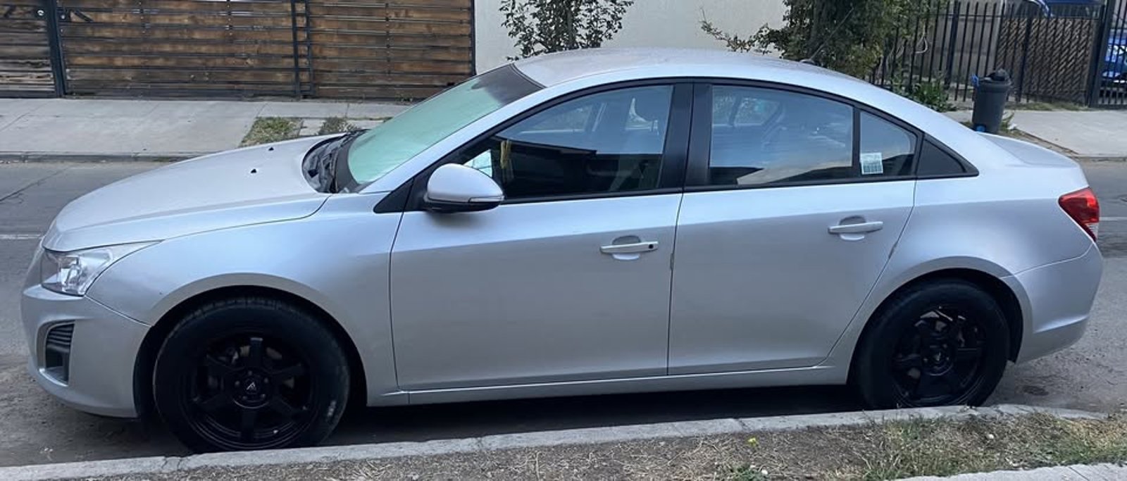 Chevrolet CRUZE CRUZE II LS 1.8 2014 - Imagen 3 de 8