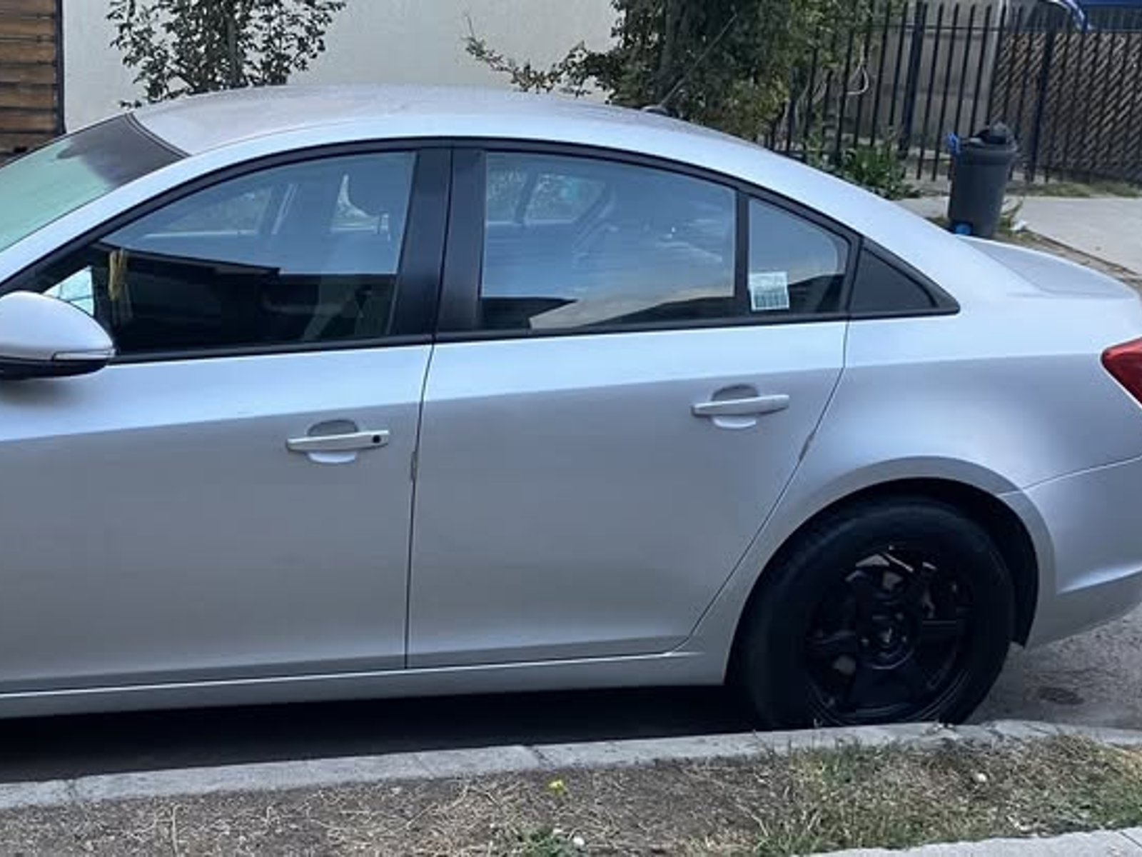 Chevrolet CRUZE CRUZE II LS 1.8 2014 - Foto 3 de 8