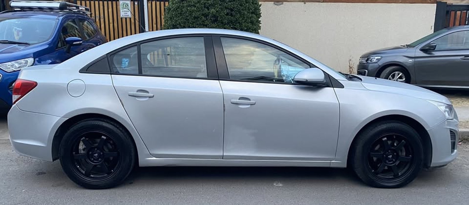 Chevrolet CRUZE CRUZE II LS 1.8 2014 - Imagen 4 de 8
