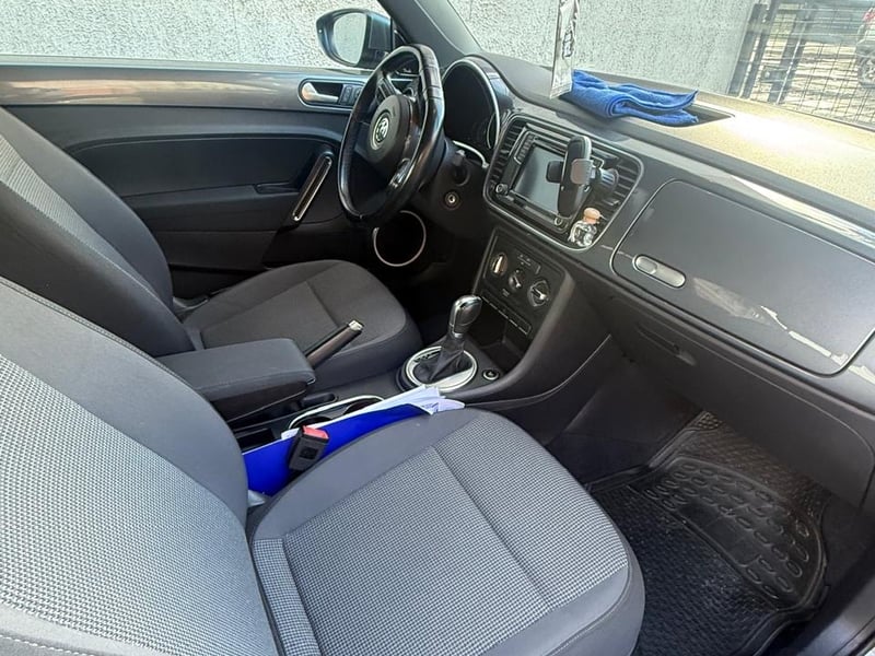 Volkswagen BEETLE DESIGN 1.4 2016 - Imagen 5 de 8
