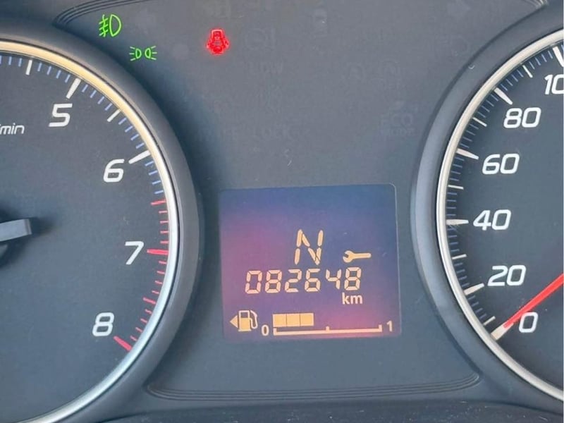 Mitsubishi OUTLANDER 2.0 CVT 2023 - Imagen 7 de 8