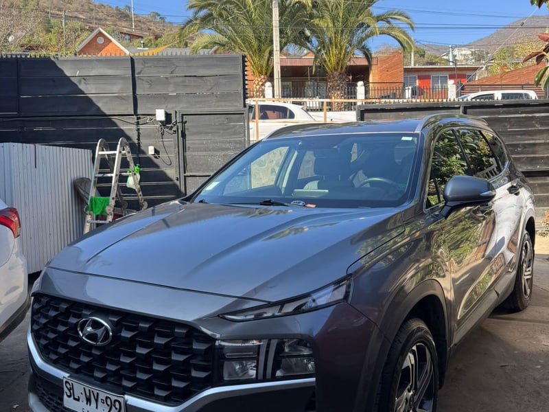Hyundai SANTA FE 2.5 VALUE FL AT 4X4 2023 - Imagen 3 de 7